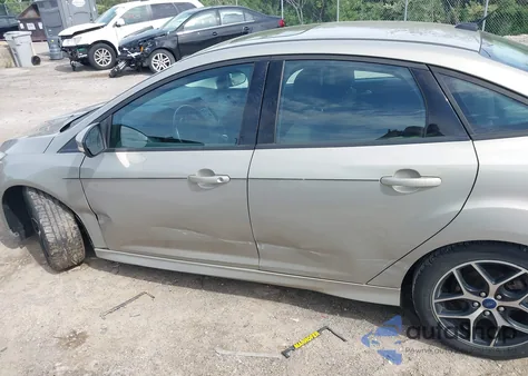 2016 Ford Focus Se из США, поврежденный, VIN 1FADP3F20GL212015